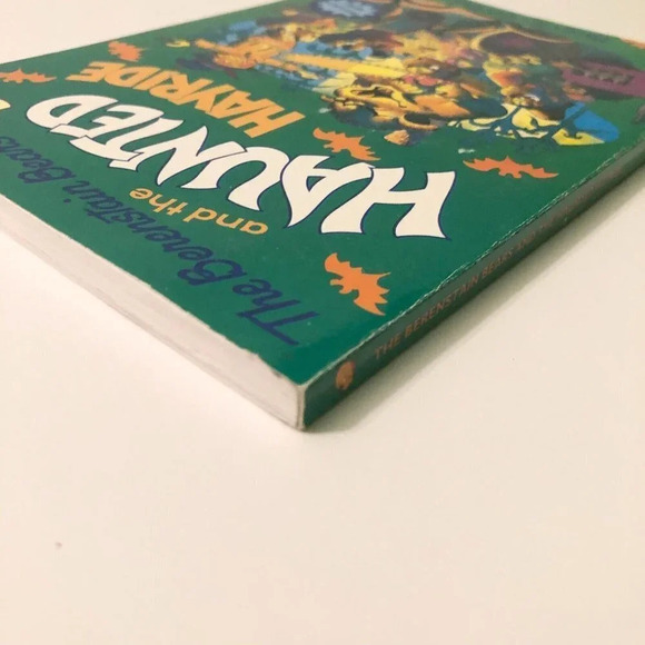 Vtg 1997 The  Berenstain Bears and the Haunted Hayride by Stan Berenstain - Picture 5 of 16